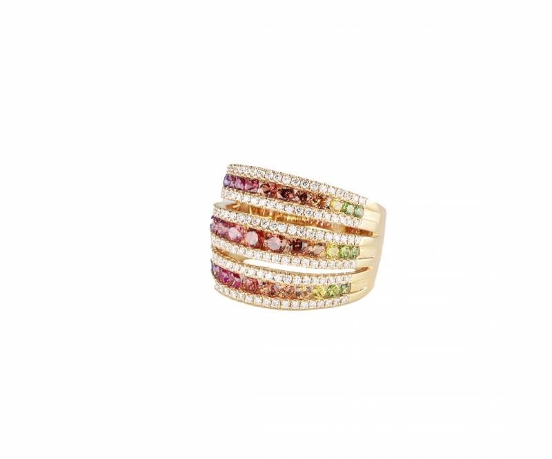 Bague or rose, saphirs multicolores et diamants