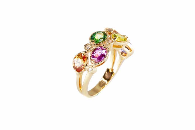 Bague or jaune saphirs et diamants, elen larcebeau, création, unique, bordeaux, joaillier, créateur, acheter, noêl, fiançailles